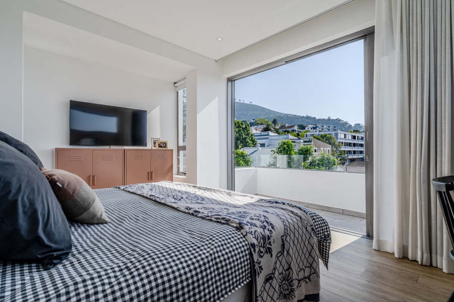 3 Bedroom Property for Sale in Tamboerskloof Western Cape